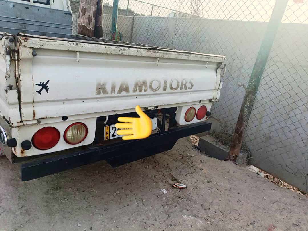 سلام عليكم 
الرقم ***********
 سيارة موديل 2011
رقمها مميز 3رقام فقط 
 السعر 93 وبيها مجال
 سيارة بأسمي تحويل ثاني يوم 
سيارة تخم تاير حدادية جديدة 
عنواني بغداد الزعفرانية
خاص ماجاوب فقط تصال
