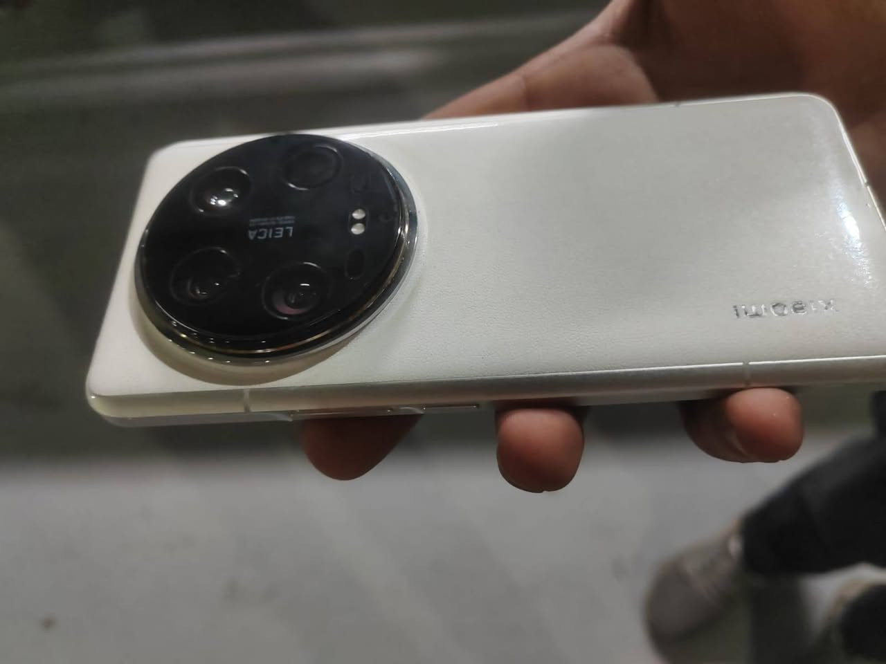 سلام عليكم
متوفر جهاز شاومي 14 الترا 
ذاكره 512
العشوائيه 16+16
بطاريه 5000 شحن 90W
تبريد داخلي 
بصمه بل شاشه 
معروف من ناحيت الكامره ول مواصفات 
ابحث عل يوتيوب يله تشتري 
للبيع او مراوس بايفون جهاز نضيف استخدام قليل 
كامل ملحقات 
العنوان الفلوجه 
حي الشهداء قرب جامع المرسلين
رقم الهاتف ***********
