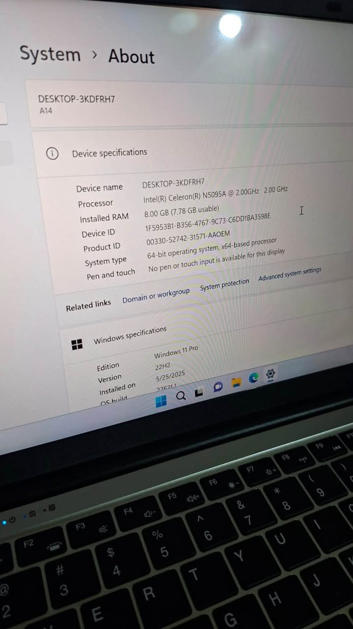 لابتوب جديد ممستخدم مواصفات موجود بصور
سعره 325 قفل


**إذا كنت صاحب هذا الإعلان وتريد حذفه لأي سبب، رجاءا أرسل رسالة إلى الدعم الفني**