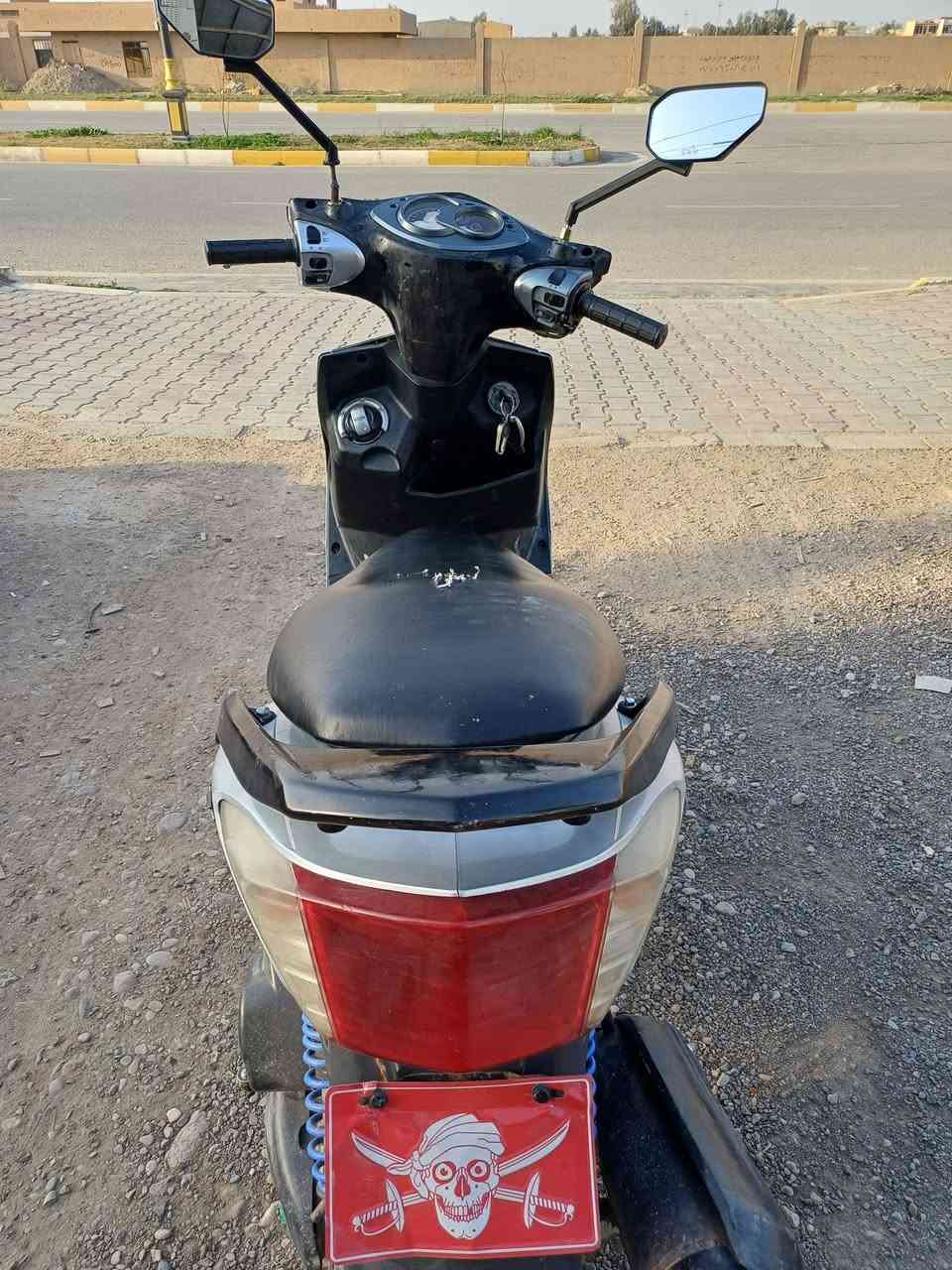 للبيع دراجة سكنس فحل ياباني نوزل السعر ٥٠٠ ألف مكاني شهربان للإستفسار ***********
