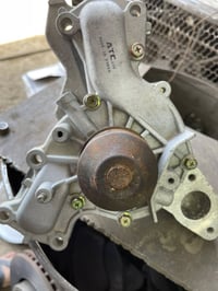 طرمبة ماء • باجيرو • أصلي