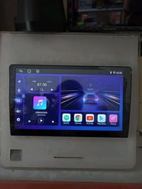 شاشه كورلا 2017 شغال للبيع مرواس ويه مسجل بلادي إلى يخابر 07700921078