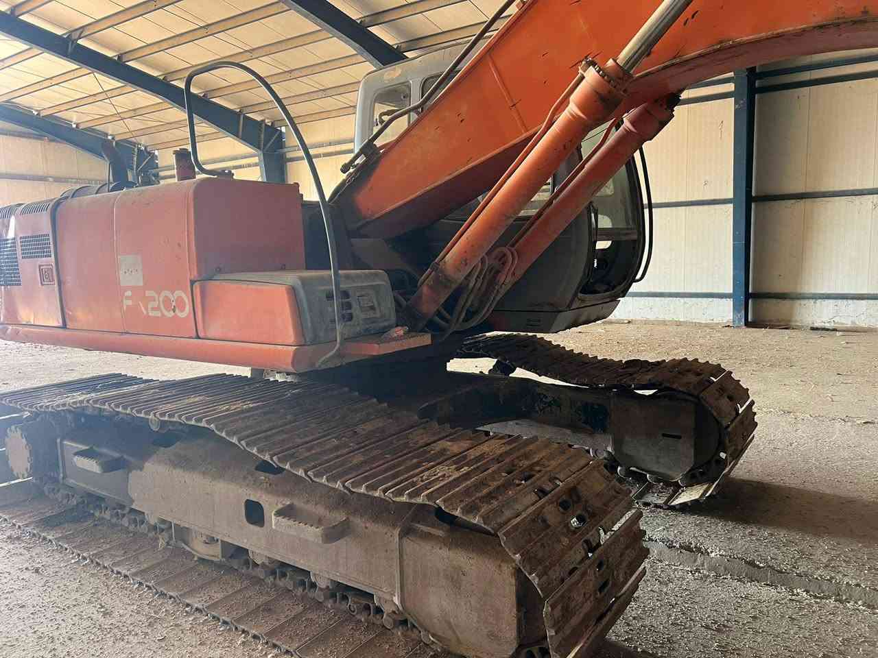 حفاره للبيع فايف بدون رقم جاهزه لشغل تصل ***********
