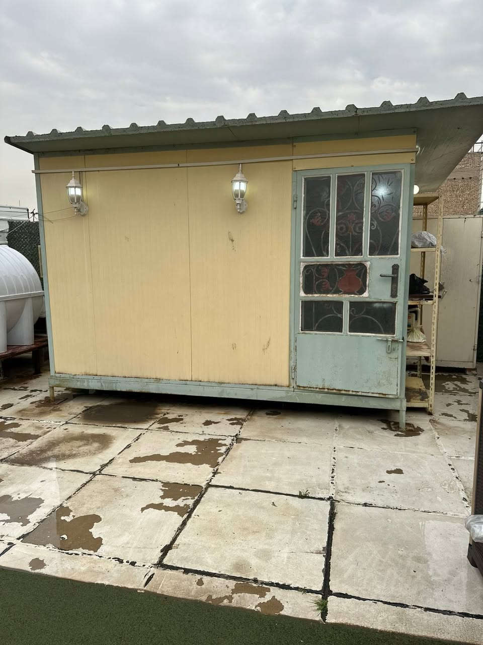 كرفان للبيع للتواصل ***********
