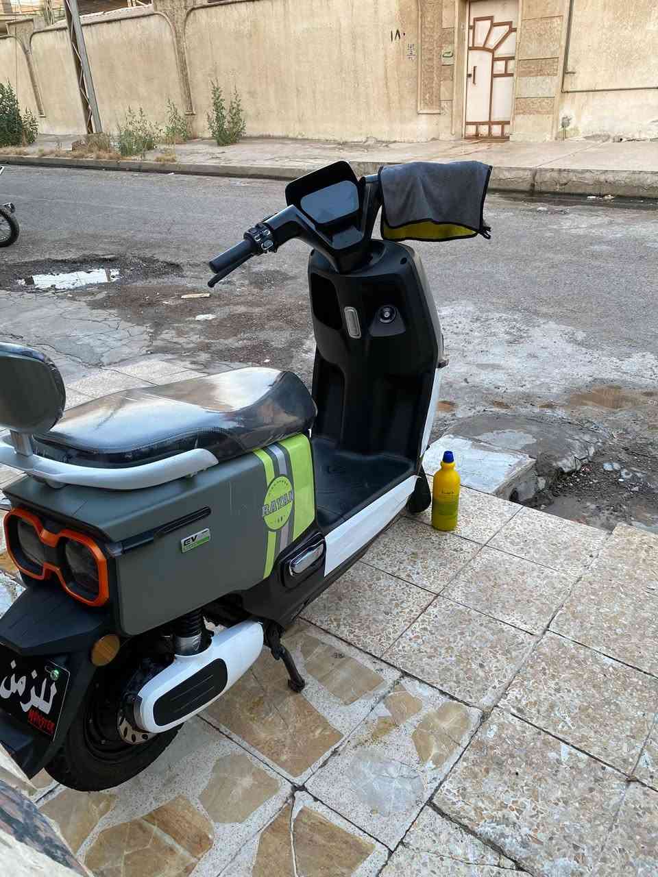 ‏RAYAN⭐️
للبيع 
معروفه مواصفاته 
6بطاريات دبل كرافين 
ملف 1200حقيقي
سرعة 60
دبل سويج وبصمه 
وشاحنته الاصليه 
بطاريات نضاف 
رايدو ب800وبي مجال للشاري
تواصل عل رقم ***********📞
