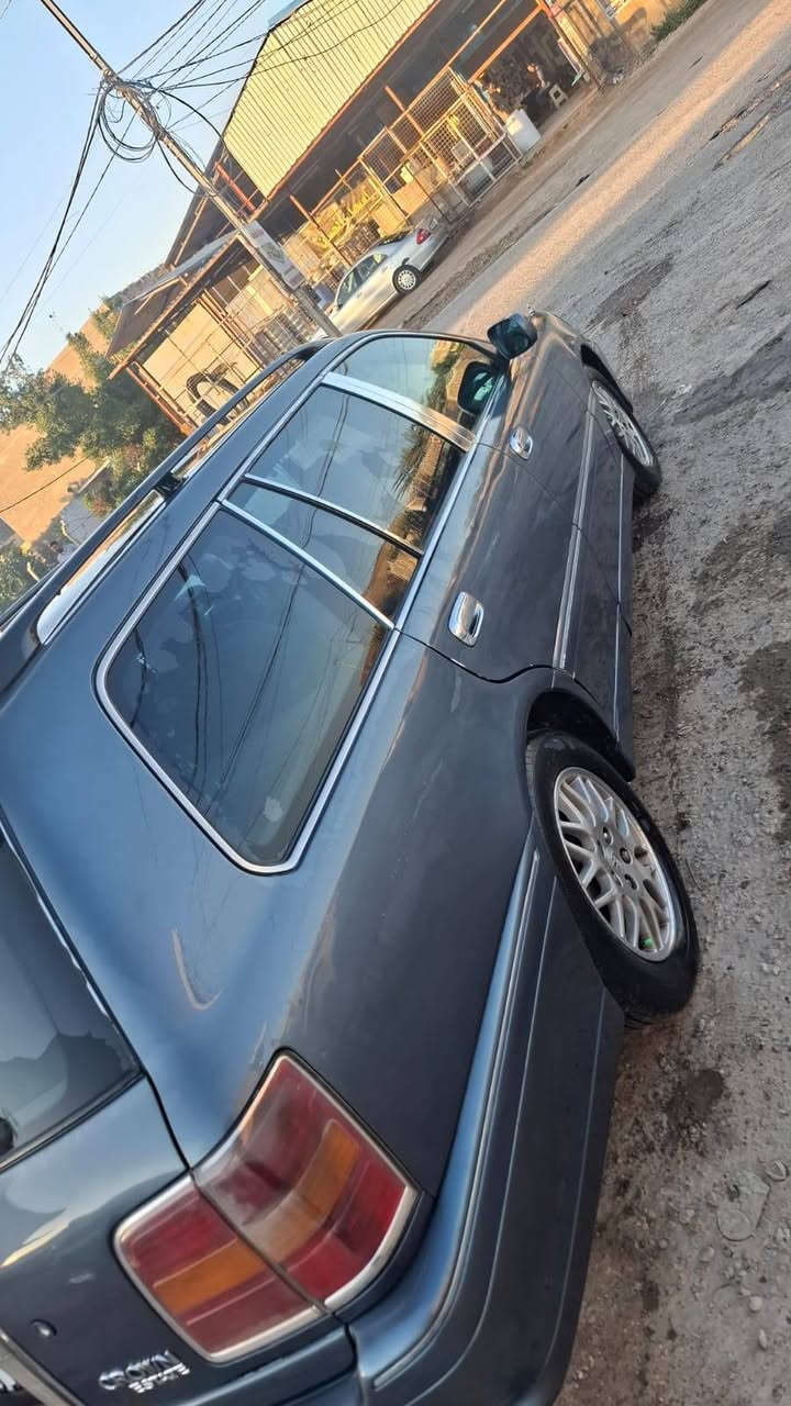 سلام عليكم  موديل 2000
للبيع مكفوله من الكص والضربه والعيب الشرعي سياره ماعيزه اي شي مكينه كير تخم تاير تبريد ثلج حداديه فقط البوئش هزه جديده  رقم  صلاح الدين انكليزي مداور ثاني يوم  سعرها 135 وبيها مجال الطيبين مكاني الشاميه  *********** سعر ذكرته ورقم الهاتف موجود برؤح الحسين لاتدخلي خاص لان مكلف بلنشر عندك استفسلر شغله اتصل عل الرقم
