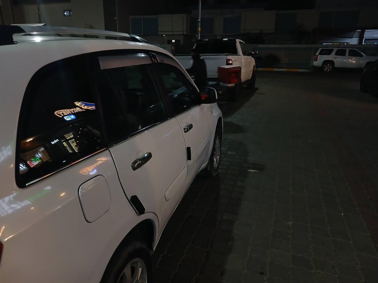 السلام عليكم 
تيكو 2013
السياره جديده كفاله عامه كير محرك كهربائيات 
فول موصفات فتحه سقف تدفئه كشنات جام كهرباء وبعد بيه موصفات السياره جاهزه كلش ما بيه اي نقص 
مكاني البصره 
***********
السعر 50 
وبيه مجال بسيط
