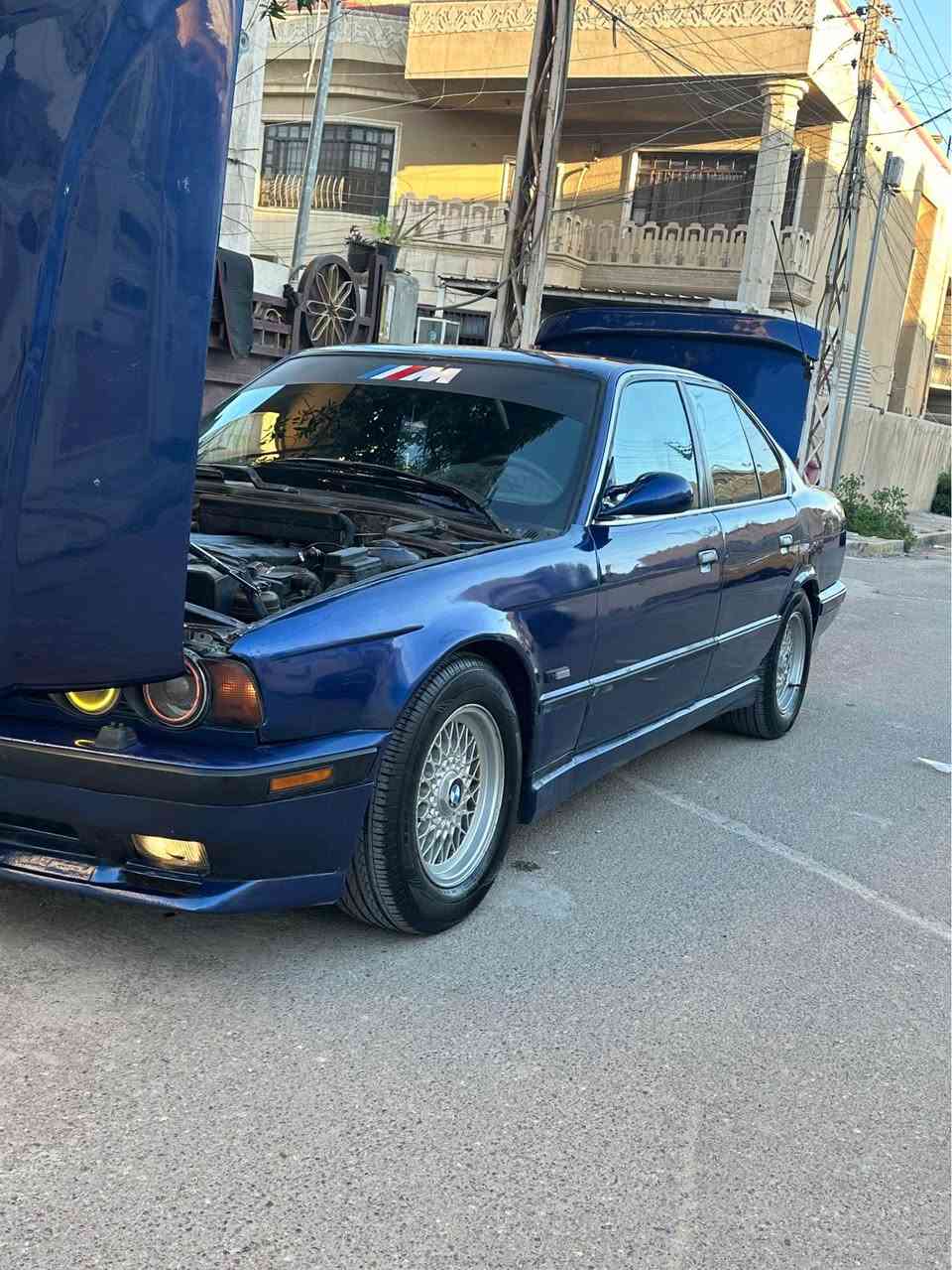 بي ام دبيلو 1991 رقم بغداد دولي بسمي رقم جديد هزه جديده 
525 اصل 
مكينه كير صدر تبريد كله جديد مناقصها برغي جاهزه الاخير 
كير اوتو 
تبريد ثلج ❄️ 
اربع جام كهرباء كله شغال 
مسجل سماعات كلهن جدد 
اكسل كأردن كله جديد 
تخم تاير جواها جديد 
صبغ عام حادثها جمالغ خلفي 
غرفتها تخبل دوشمه جديده 
مكينه 25 مسكر تك فانوس المرغوب 
ويل خليه 
دعاميات m 
لحايه m 
مري m 
سياره متعوب عليها مكان السياره بغداد حي الجهاد السعر 58 وبيها مجال بصيط *********** Colombo, Sri Lanka
