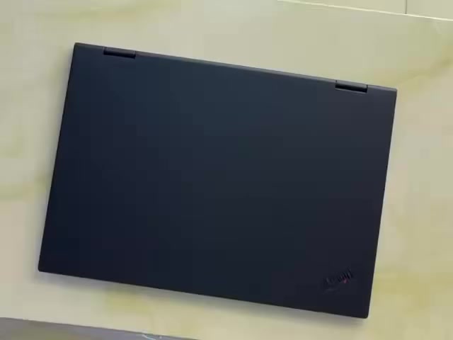 Lenovo x1 yoga G3 14”
i7-8 TH
RAM =16 GB
HARD =256 ssd
FHD=1920*1080
***********
السعر =240
