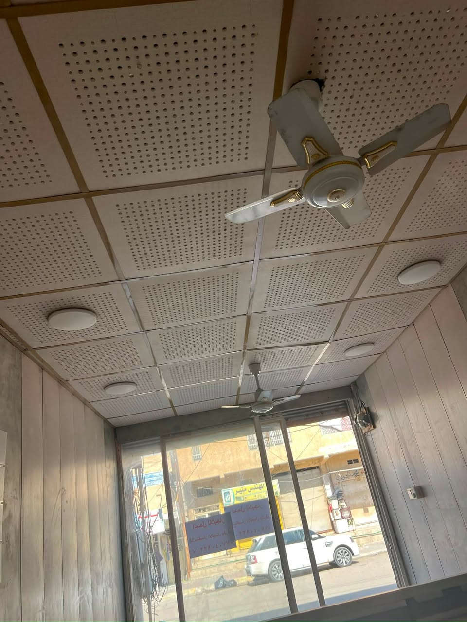 __محل للبيع مع الرفوف او بدون _
موقع ممتاز  حي  المعليمن عمارة ناهده /ثالث محل ع شارع حي المعليمن سعر مناسب //للتواصل خاص او ***********
