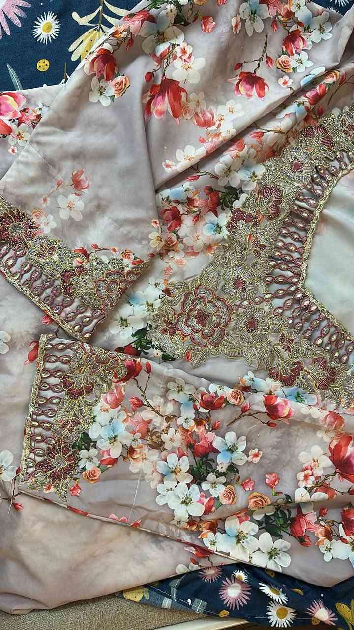 هلوو بنات عندي هذا المخور الإماراتي تفصال يجنن وقماش حريرر تلبس وزن 75 فقط هاي القطعة عندي الي تريدها تراسلني واكو توصيل💗💕💕


**إذا كنت صاحب هذا الإعلان وتريد حذفه لأي سبب، رجاءا أرسل رسالة إلى الدعم الفني**