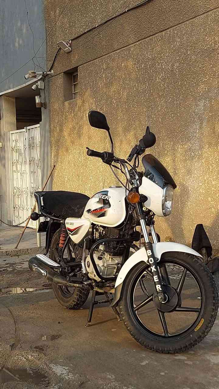 بوكسر كلاسك  
السعر ١٨٠٠ وبيها مجال 
***********
حي العامل مقابيل المسبح
