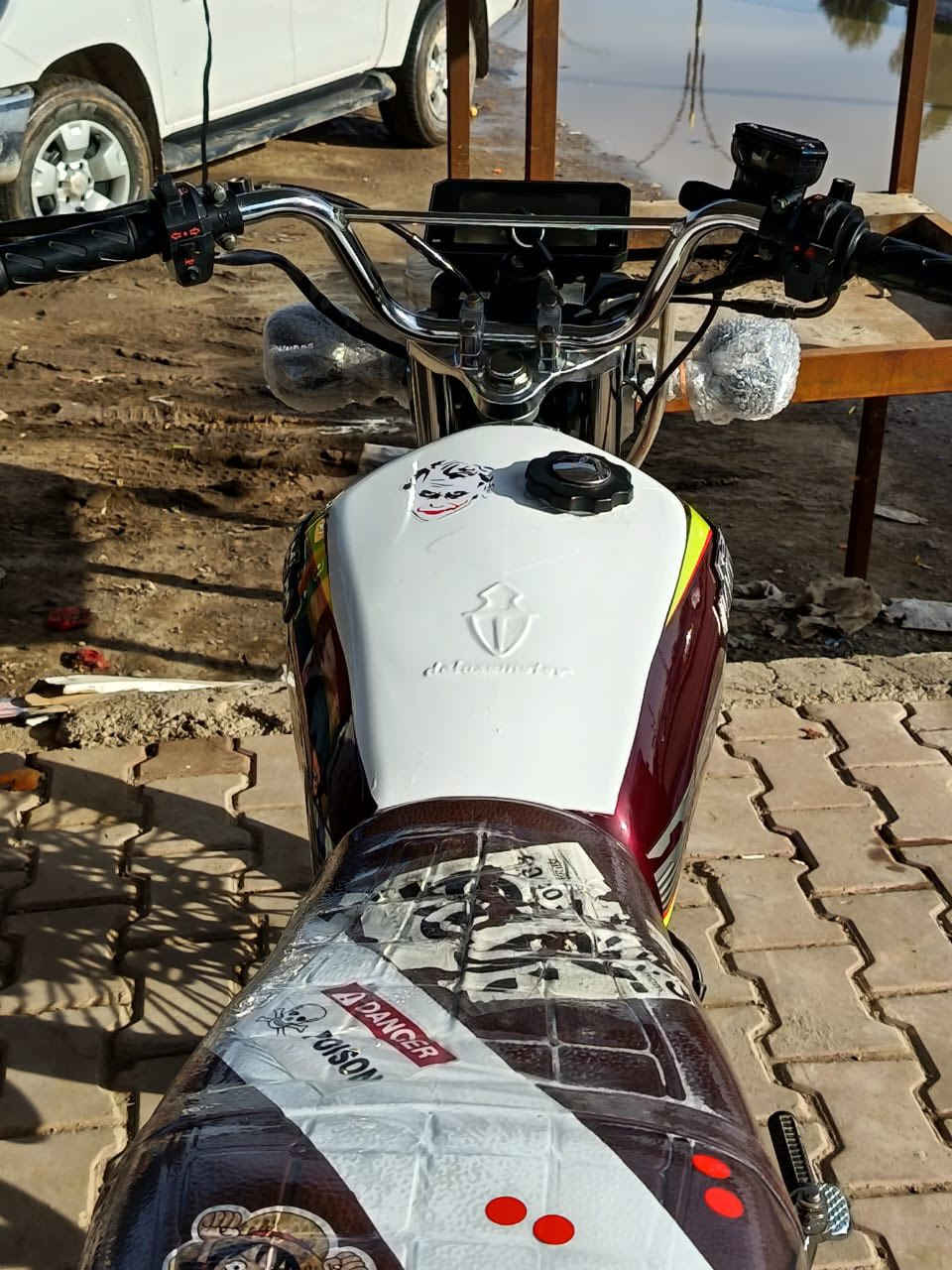 سلام عليكم دراجه موديل 25 نضافه كدام عينك دراجه مكفوله من شخط ول جديد مبين ميضم نفسه دراجه كامله مصار شهرين من نزلت من الوكيل بعدها على وضع شركه سعر 700 بيها مجال ول ميعجبه لينطي سعر بكيفه مكاني ديالى دلي عباس متواجد خاص او رقم 0786 798 5355
