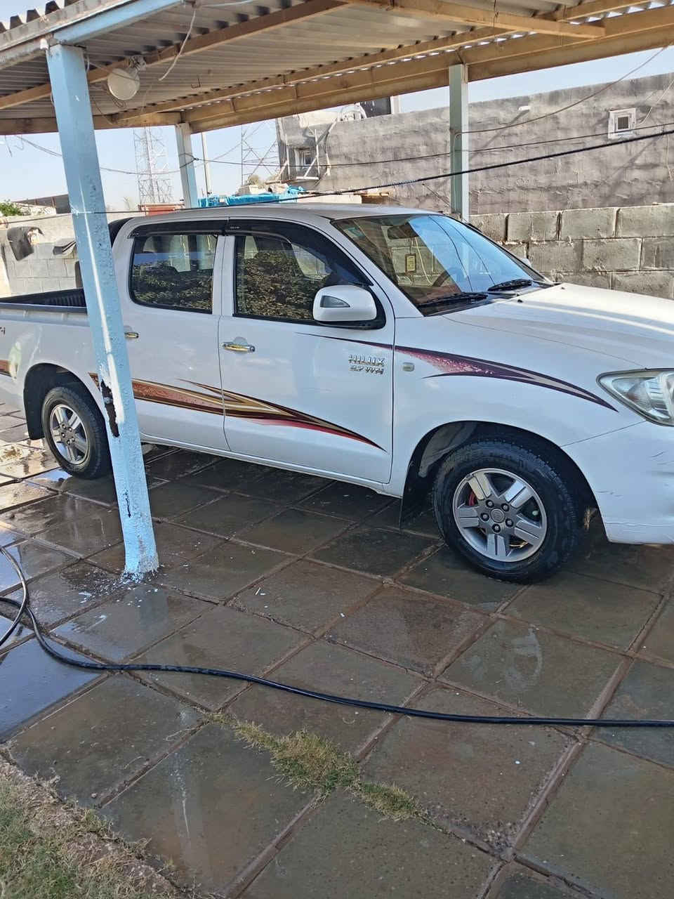 بيك اب تويوتا 2009
مكفولة من الصبغ والضربة
گشر بلادي ماعدا شبر بارد باب السائق فقط سونار موجود
گير مكينة جاهزة مكينة بيها تنقيص
شاصي 19 كويتي
السيارة استخدام شخصي عليها ادامة شاملة نوزلات فلاتر تخم بلكات أصلي كهربائيات شغالة
صدر جديد تخم تاير جديد
جاهزة من كلشي مال جناي 
رقم انگليزي شرط التحويل صاحبها بالديرة
السعر 167 وبيها مجال للشراي

مكانها القائم ناحية العبيدي

***********
