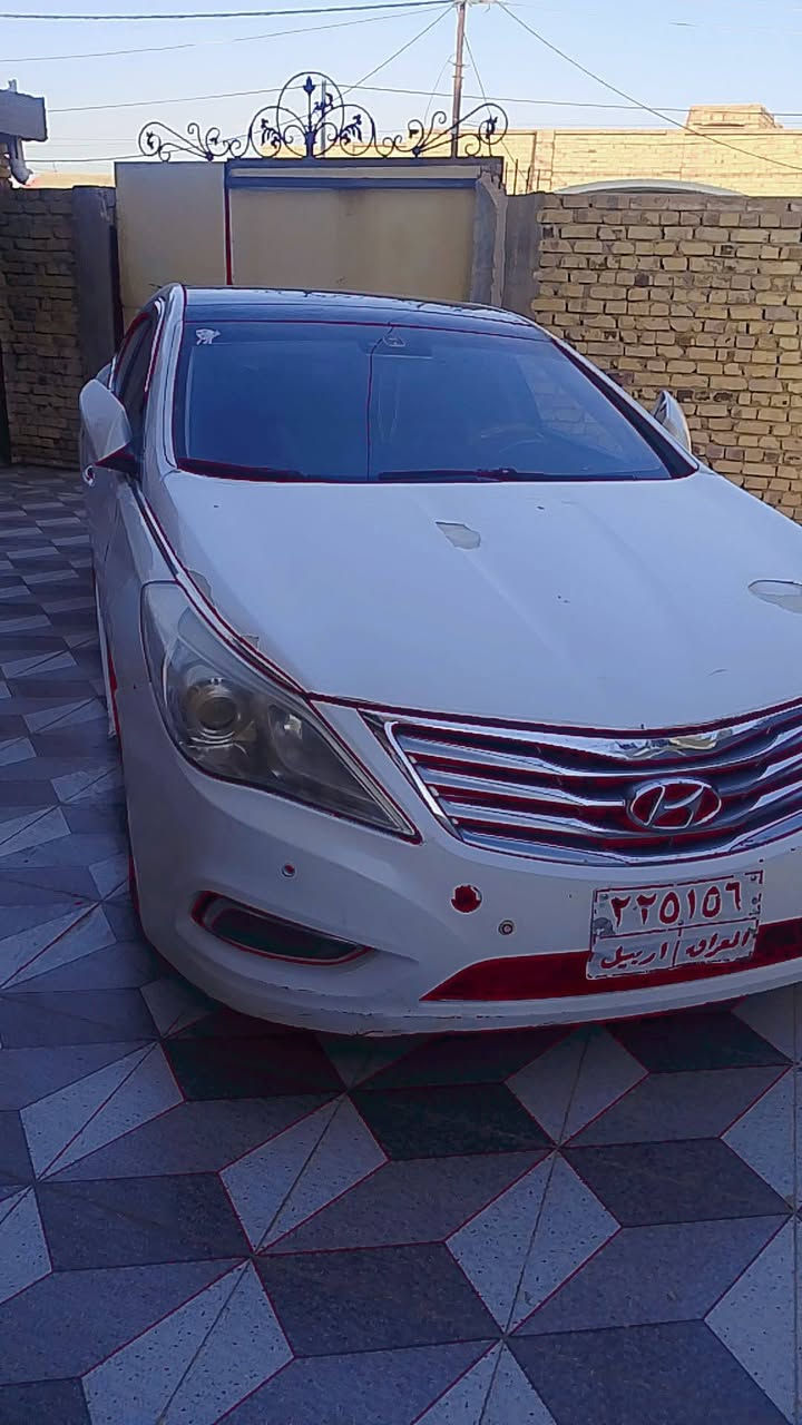 سلام وعليكم ازيرا موديل 12 فول اللبيع ترهم امراوس حسب القناعه ***********
