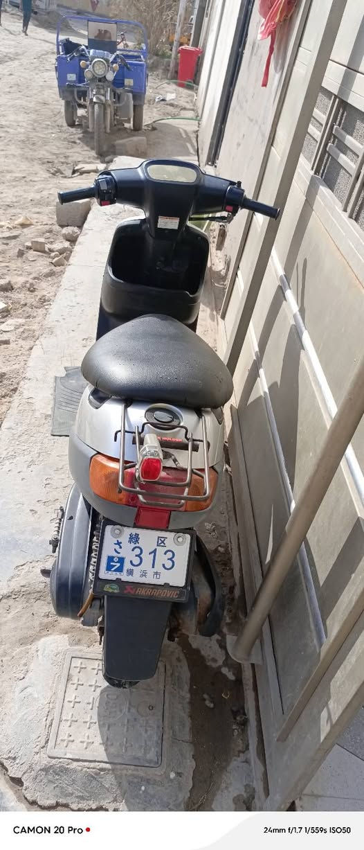 سلام عليكم دراجة زعرة نضيفة كاملة شغالة نكرة سلف هندر شغالة في كل وقت السعر300 بيهة مجال التفاصيل خاص العنوان ديوانية مركز


**إذا كنت صاحب هذا الإعلان وتريد حذفه لأي سبب، رجاءا أرسل رسالة إلى الدعم الفني**