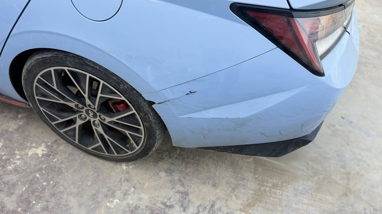 هيونداي النترا (N)مديل (2023) وارد امريكي
رقم بغداد  وهم حرفه N حره ب اسمي تحويل ثاني يوم
ترقيم جديد  

اللون :سمائي مميز🩵

💨السرعه : 300 

المحرك : 2000 تيربو فئة N كير عادي كير عادي 

الحاله :بنيد مرجع نفسه وبيه خصره كلش قليله بالشاصي لا معدله ولا مصلحه 
موجوده من ضمن الصور  

العداد: 60الف ميل 

المواصفات ال N 🚀/1

كشن حضن/كشن علامة N وتشتغل علامه الN ويه فتحة الباب /كشنات Nكنتاره وجلد وسقف اسود/ انارة داخليه 24 لون /تحكم ستيرن نورمال وسبورت وايكو تحكم دبلات نورمال وسبورت /ابواب بصمه // اوتو ستوب /نقطه عمياء / تحديد سرعه تحديد مسار /رادار امامي وجانبي وخلفي /حساسات امامي جانبي خلفي /كشنات هيتر/ صندوق ذكي /لايتات ليد ٣ عدسات زينون /بكلايت ليد/شحن وايرلس BOSS شاشه ايباد كار بلي /كاميرا /نظام صوت بلادي 

NORMAL_نظام

Sport_نظام

ECO_نظام

N🚀🚀_نظام 
صور ه رقم الشاطي موجوده بالمنشور 

الشاشه يرادله برمجه وبرمجته ببغداد موجوده بس ماعندي مجال أسويه وايضاً يحتاجله حساسات أمانيه وسعرهن ٣٥ الف

السعر ١٥٥ وبيه مجال 
رقم الهاتف ***********
 مكاني بابل
