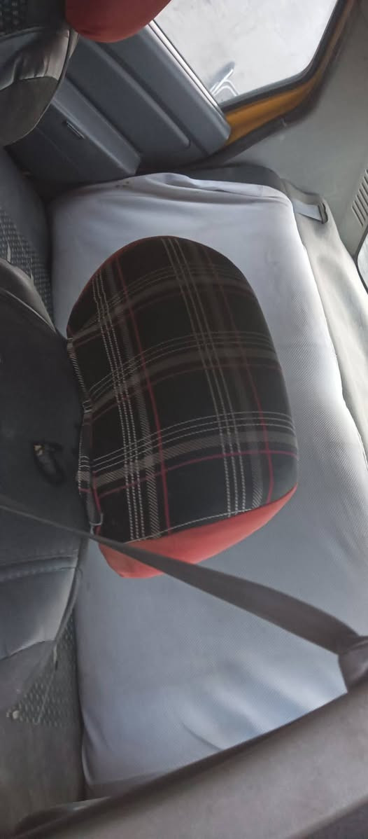 سلام عليكم رينو 2009 رقم دولي مكينه خير من آللة بس بكير بي ونة صدار امامي خلفي خير من آللة تخم تاير بل جيس سعر 20ورق وبيه مجال قليل راعيهة مانتلة أبيع كوم حديد بكن بغداد سلمان باك لمدائن ***********
