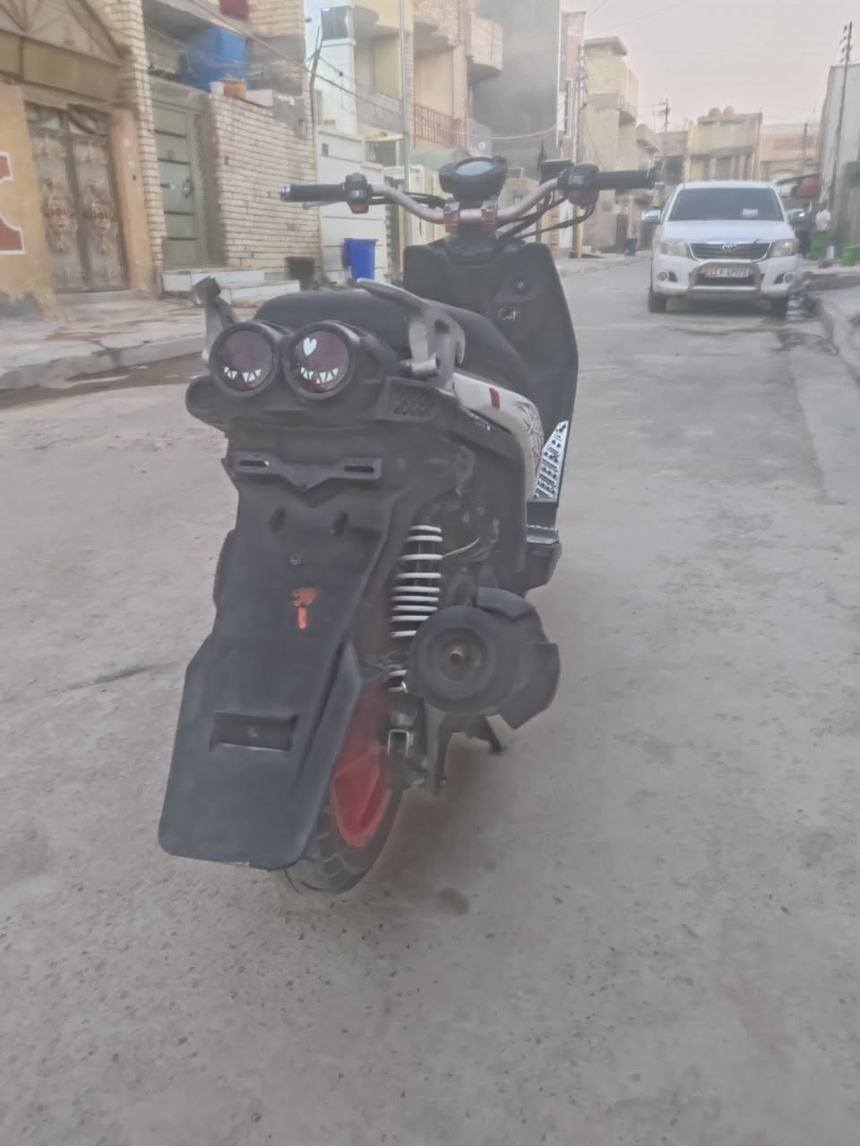 سلام عليكم سكنس جبلي للبيع نضيفه مكفوله مكاني مدينه الصدر سعر مليون وبيها مجال حك الجيه
رقمي ***********
