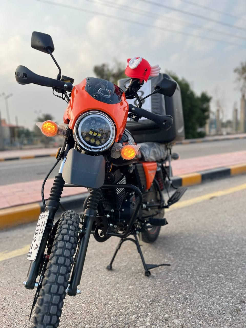 الله يساعدكم شباب:-دايون 2025طالعه بشهر 12يوم 23دراجه رقم اربيل دراجه نضيفه ومرتبه دراجه وكاله عامه برغي ما مفتوح بيه دراجه مرتبه كلش سعره مليونين 350بيه مجال بصيط شراي يتفضل خاص واسف على طيلت الكلام...***********
