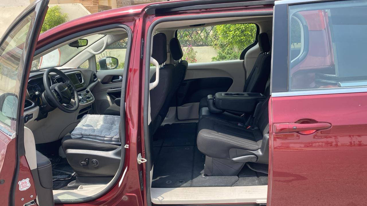 سلام عليكم
باسفيكا فيوجر 2023
سياره جاهزه وجديده
رقم أربيل اجره
حادثه فقط جاملغ ومصلح ع بارد السياره بدون صبغ
السعر 220 وبيه مجال
للإستفسار الاتصال
*********** أبو علي
