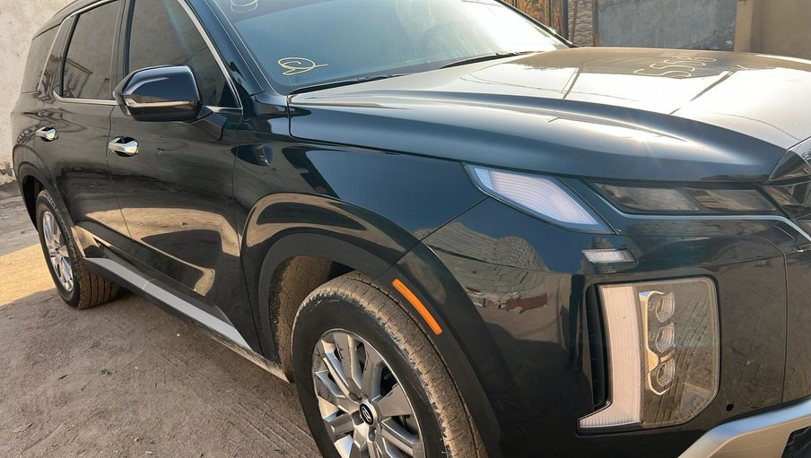 هونداي بالسايد موديل 2025  ((كتاب شهداء))🔥
فول واصفات عدا الفتحه (( رقم بصره ))🔥
__________________________________
✅كشنات جلد __ كشنات كهرباء _ تدفئه كشنات 
✅تبريد شاشه _ شاشه كبيره _ ماوس 
✅كامرات _ رادارات _ حساس _ 7 مقاعد 
✅بصمه تشغيل __ تشغيل عن بعد 
✅ترحيب _ صندوك بصمه 
✅بعد بيها اهواي مواصفات 

👈العنوان _ بصره _ ***********
👈اكتب تم لمعرفه السعر 💵خاص
