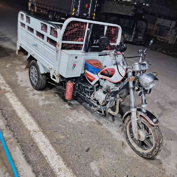 السلام عليكم ستوته للبيع موديل 22 مكفوله كفاله عامه من كلشي محرك ما مفتوح فقط مبدل قبق العينه كهربائيات كلها  شغاله فقط الكيلو متر ما يشتغل تجي تكلب وتشوف 
العنوان ديالى شهربان
السعر مليون و750 وبيها مجال
للأستفسار؛ ***********
