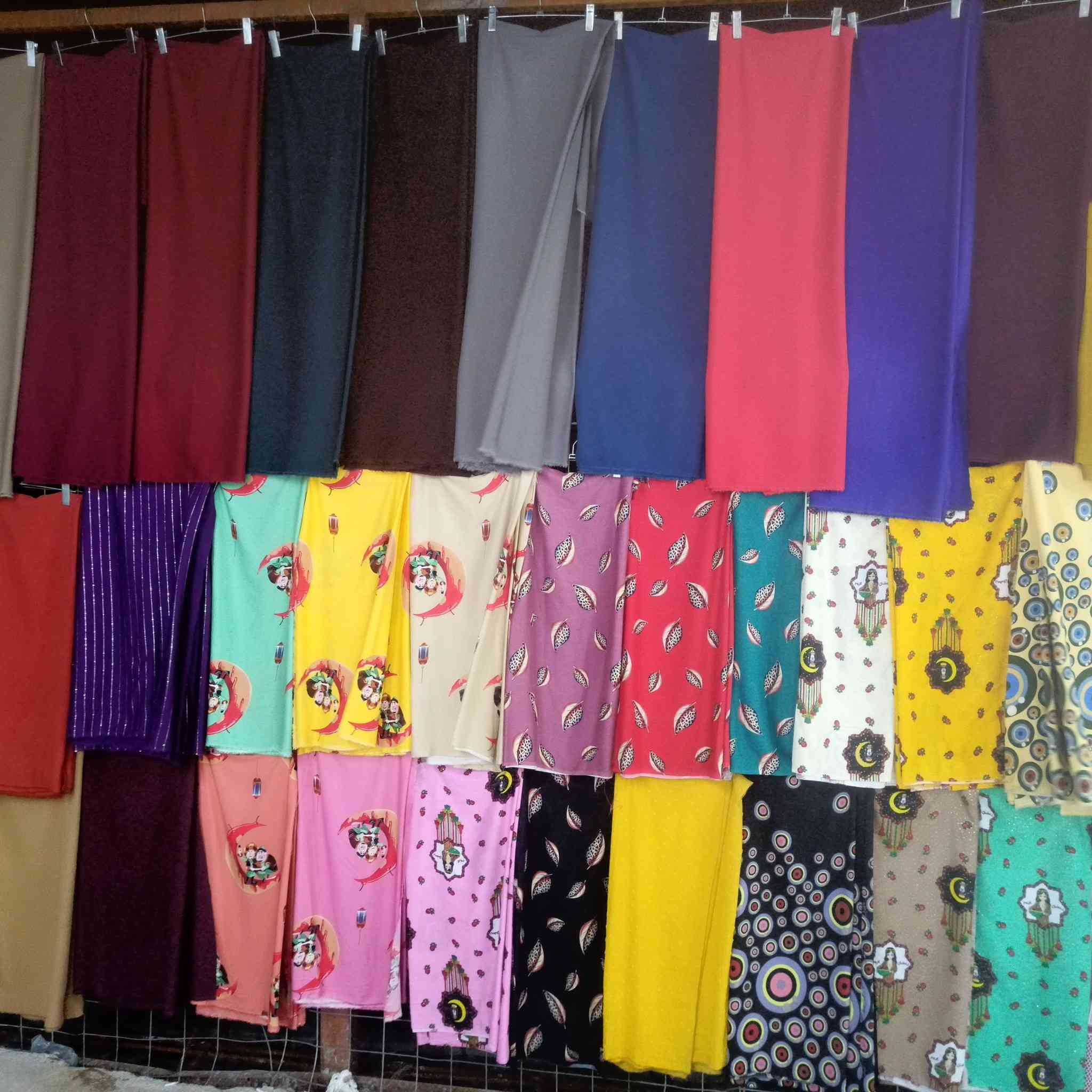 سلام عليكم اقمشه لوازم قصي ابو سيف حي جهاد شارع باله خلف صيدليه منار داخل القيصريه محلات اجدد
قماش كابوي ملكي سعر قطعه 8000 جميع الوان متوفره
اقمشه تركي ثقيل سعر قطعه 3500 ثلاثه قطعه عشره الاف 
كشمير يطالي جميع نقشات متوفره سعر قطعه 5000
للن ملكي سعر قطعه 4000الف
جميع لوازم متوفره بيرخص الاسعار اهلا وسهلا


**إذا كنت صاحب هذا الإعلان وتريد حذفه لأي سبب، رجاءا أرسل رسالة إلى الدعم الفني**