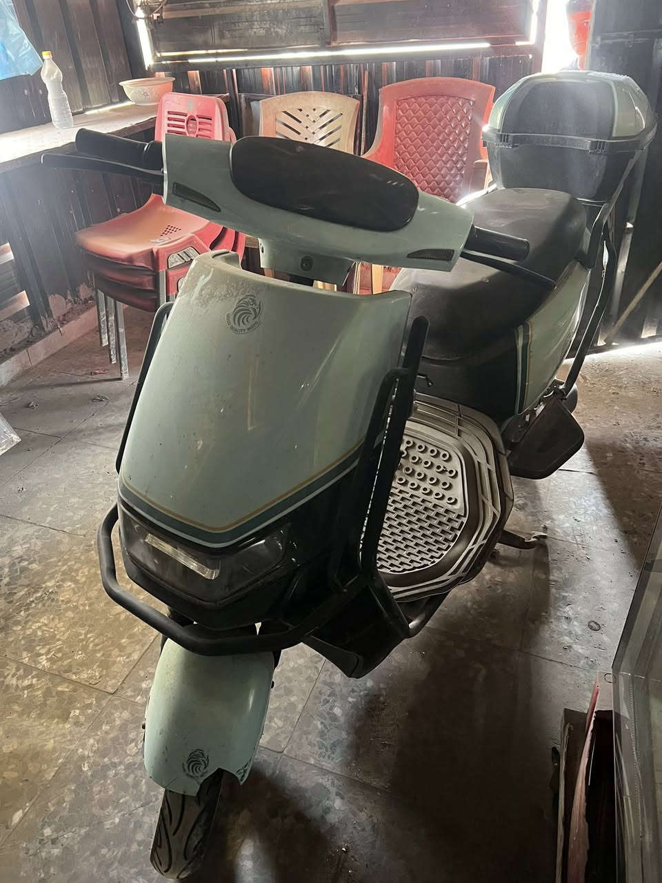 للبيع شغالة تشغيل عن بعد انذار فقط باتريات هابطه مدرعة بغداد تواصل ***********
