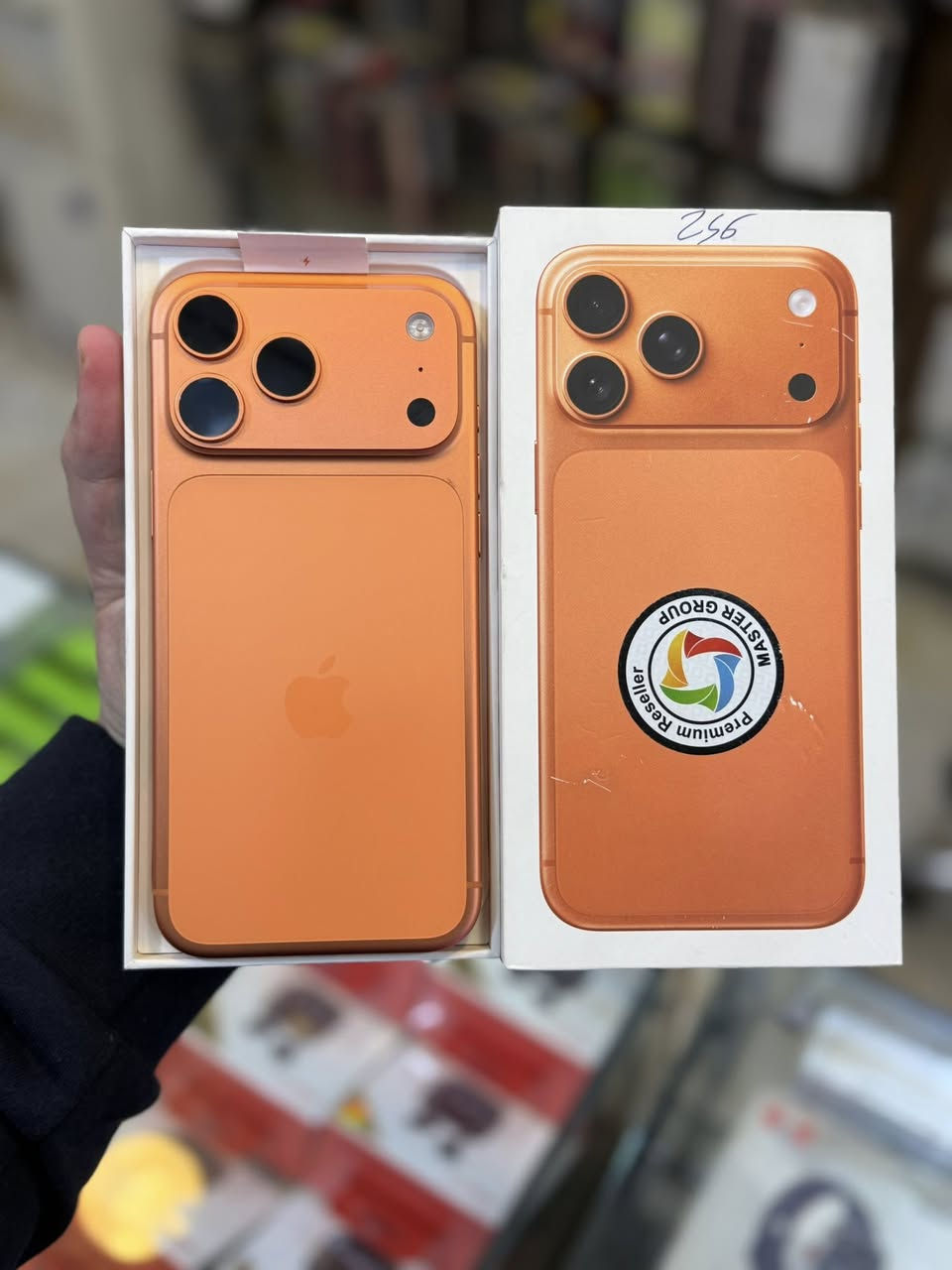 السلام عليكم 
اجهزه مستخدمة 
اسعار حلوه 
كل الاجهزة عربي شرق اوسط 
ما اشتغل بالأمريكي مالبله ولا بالمرفوع ولا بالمصلح 
كل الاجهزه عربي شرق اوسط مع ملحقاتها ونظافة ميه بالميه 

اي جهاز تريده 
دزلي صورته ع الواتساب 

بغداد شارع فلسطين 
***********
