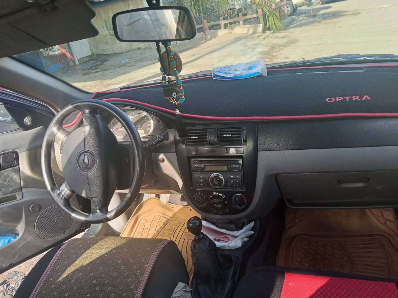 السلام عليكم شباب سيارة اوبترا للبيع موديل 2004 مصبوغة عام جماليه تبديل بنيد فقط محرك وكير خير من الله تدفئه تبريد العنوان بغداد الكماليه السعر 53 وبيه مجال للاستفسار الاتصال على الرقم ***********
