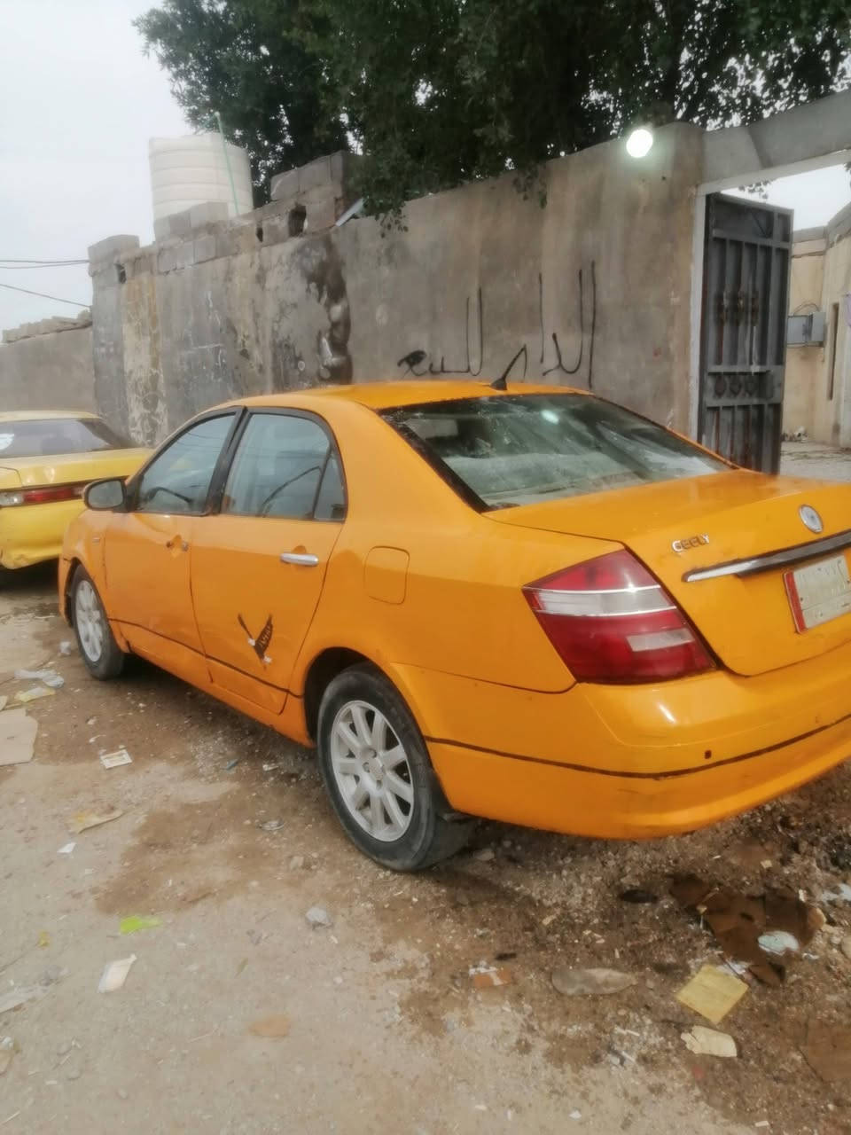 سلام عليكم سياره جيلي موبل موديل 2013 مكينه وكير نضاف كفاله دواخل نضاف بيها نقصه عينه وصنيه تلحيضات رقمها بصره مشروع وطني مكاني بصره رقم الهاتف *********** سعر 17
