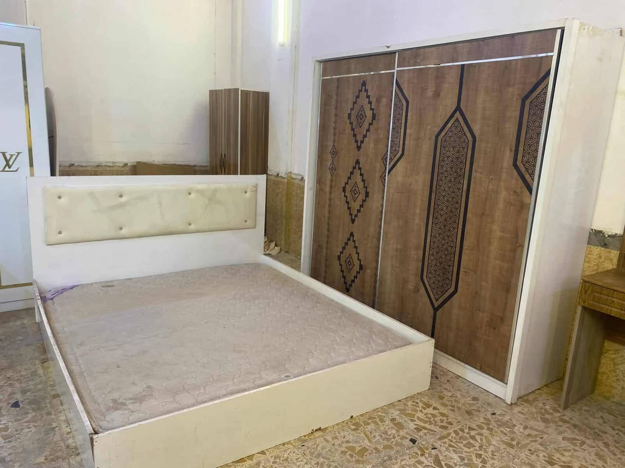 غرفه نوم تركي ٤ قطعه جديد مامستخدمه اخر قطعه المعروضة بالمعرض بسعر مناسب بيع مستعجل
٢٢٥ الف


**إذا كنت صاحب هذا الإعلان وتريد حذفه لأي سبب، رجاءا أرسل رسالة إلى الدعم الفني**