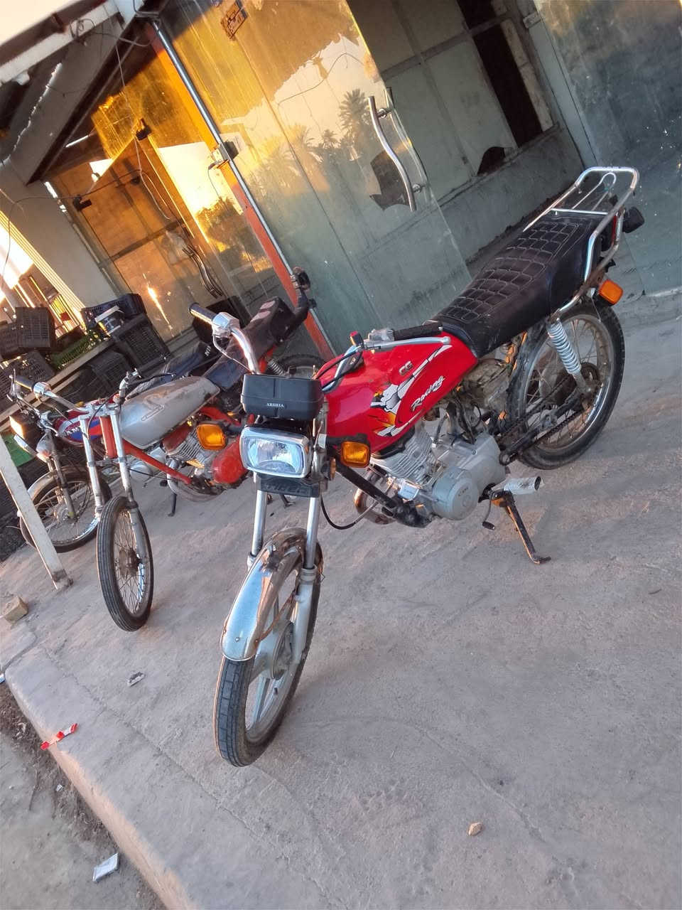 دراجات حلوات وكلهن شغالات مكان كربلاء الحسينيه جسر الابراهميه سعارهن مناسب ***********هاذه رقمي ماعندك رصيد رمشلي واني اخابرك
