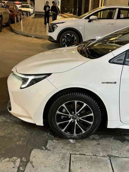 سلام عليكم 
كورلا 2024 تجميع صين هايبرد 
ماشيه 22 الف وضع زيرو 
كفاله عامه بيه بارد باب صدر ✅✅✅+ بارد جاملغ امامي ✅✅✅
باسمي + هزة 2025 
فول 1/1 عده كشن كهرباء 
مكاني بغداد الغدير ساحه ميسلون 
سعررر 138 وبيه مجال حك جيه 
*********** ✅✅
