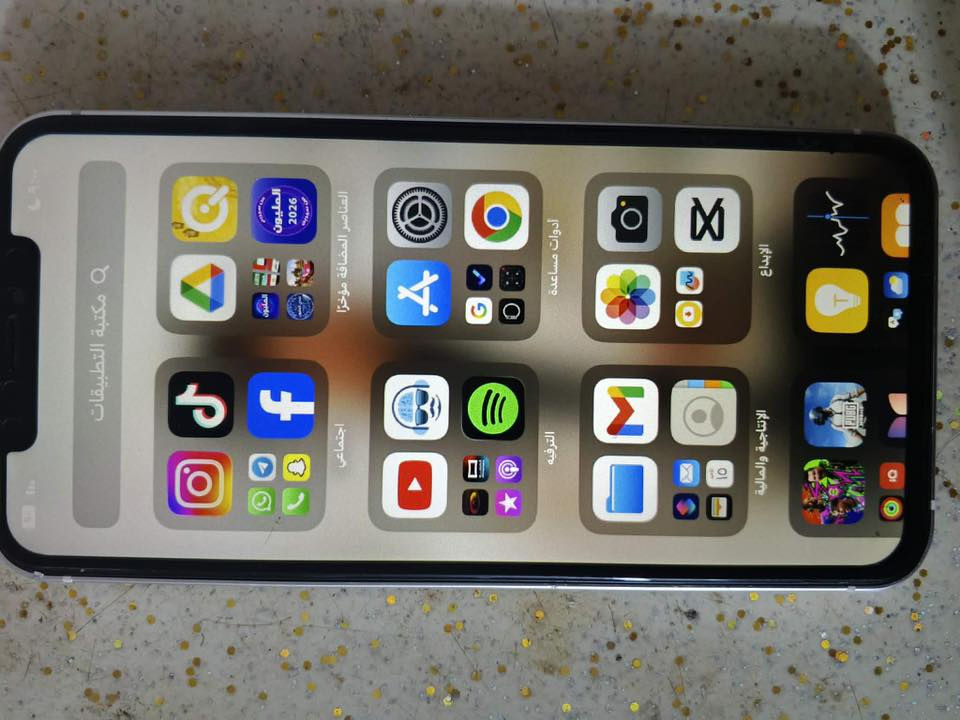 سلامً عليكم جهاز آيفون x max محور شاصي آيفون 17 جهاز بطاريته 77 وذاكرته 256 جهاز سعره 225 رقمي ***********
