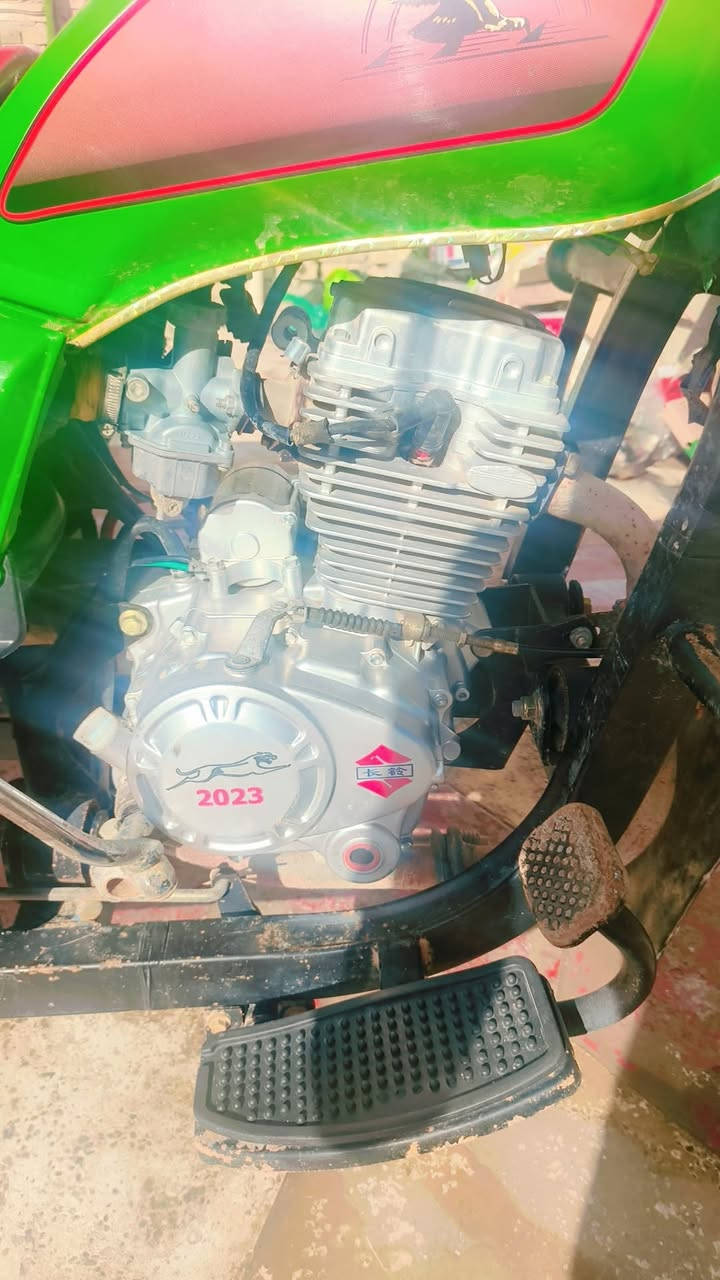 سلام عليكم 
ستوته لي بيع مويل 2023جمره
جاهز 
مكان بابل***********
السعر 2200000
