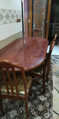 ميز • ٨ كراسي • صاج ثقيل