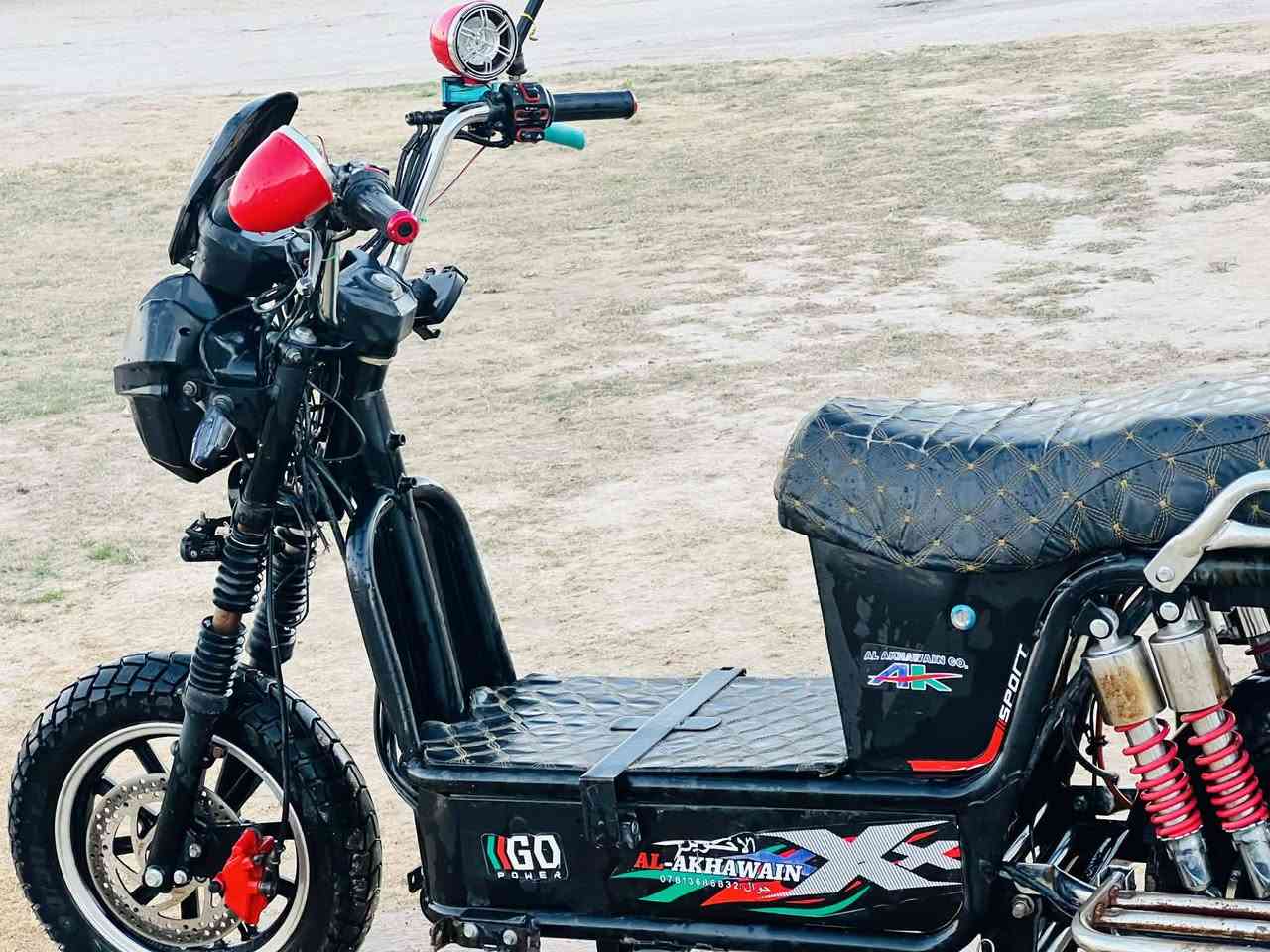 سلام عليكم
اخوان دراجه للبيع الجبلي موديل 2024 

 بدون بطاريات 

بدون حاضنات الأماميه الدراجه مثل ما بصوره  السعر  خاص 

اتصل على الرقم ***********

Muhammad RSoul
