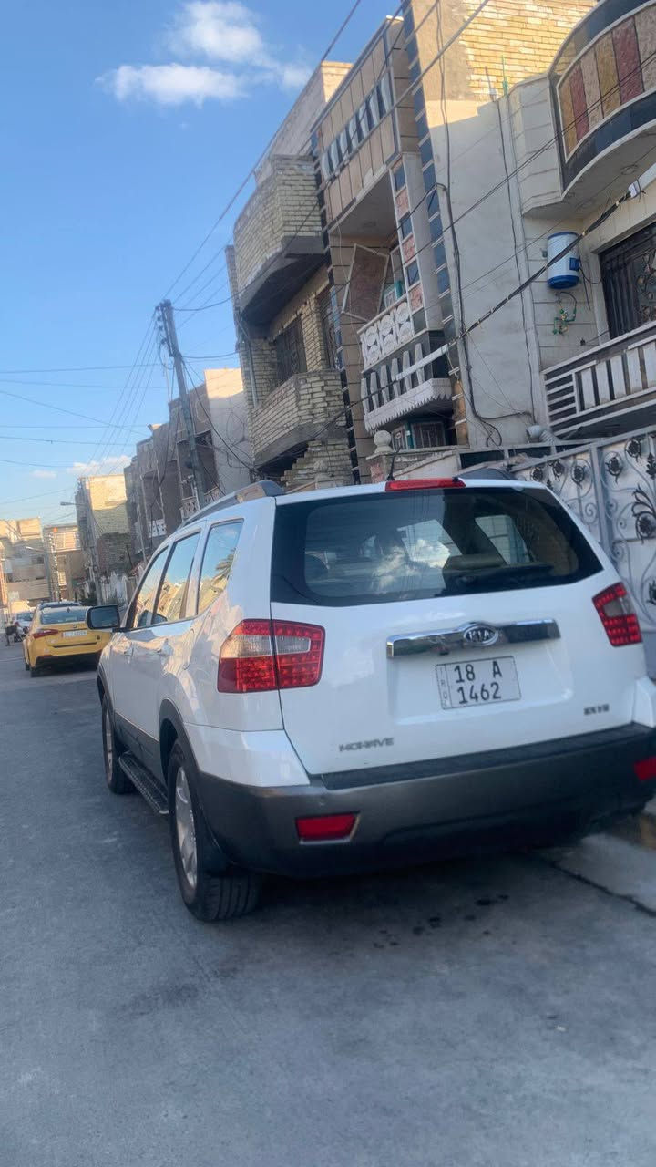 سلام عليكم موهافي موديل 2009. فول مواصفات للاخير مكينه كير تبريد كهربائيات دواخل كله شرط الفحص تخم تاير ويل كب تحكم ستيرن مثبت سرعه مري شفط قلاب 7 راكب 3 قطع تبريد كشن السائق خزن كهرباء صبغ باب ساىق والباب الوراء شرط بدون دواخل  بصمه تشغيل وبصمه ابواب شاشه كبيره شاشه كيجات خزن مكانهه بغداد سعر 130. وبيهه مجال قليل 
***********
