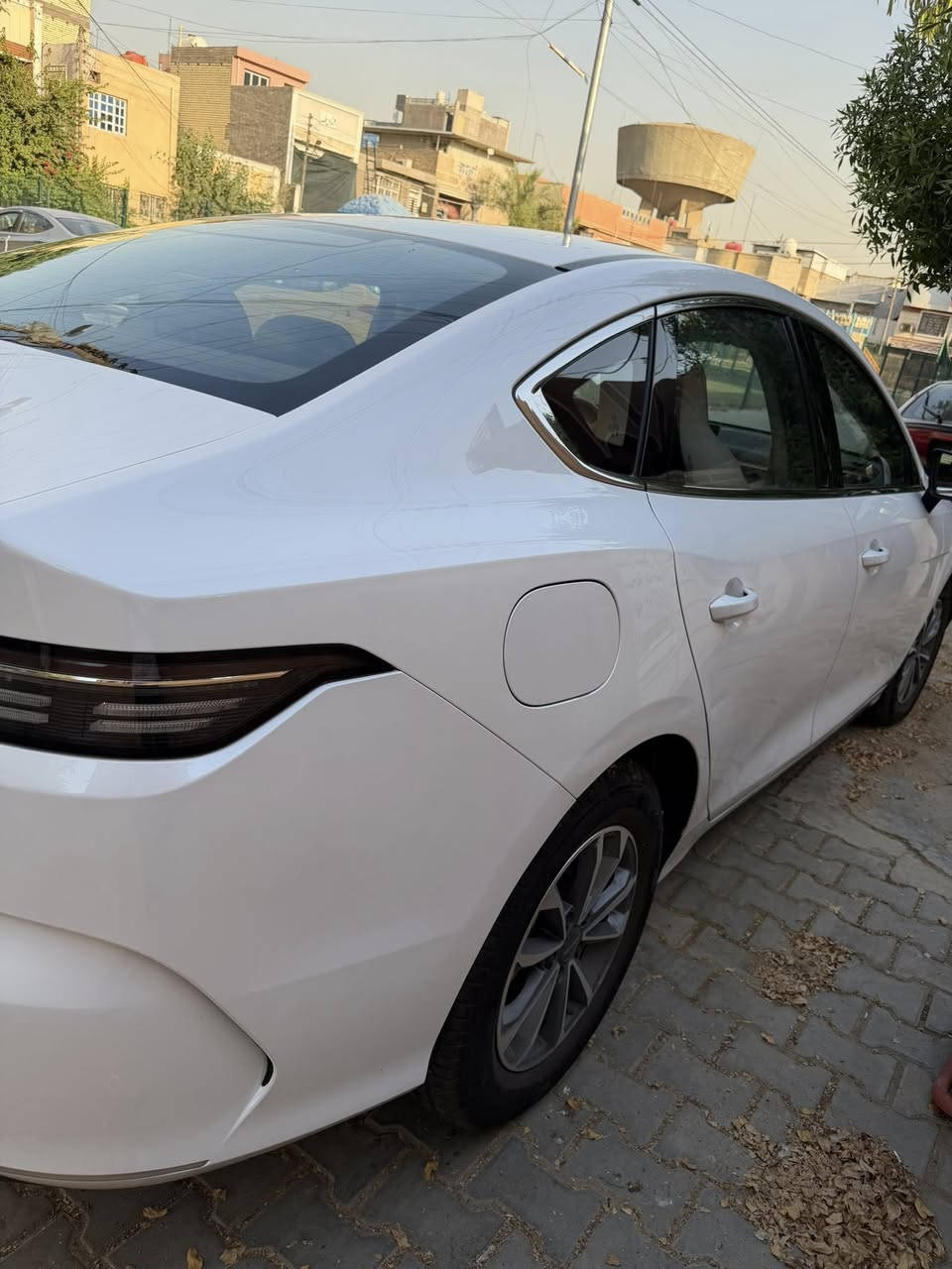 بي واي دي ديسترول 2025 ماشيه 11 الف كيلو 
سياره كفاله عامه من كلشي بيه فقط طختين بسيطات ما مصلحه 
سعرها 
20 مليون عنوانها بغداد الوزيريه 
رقمي ***********
