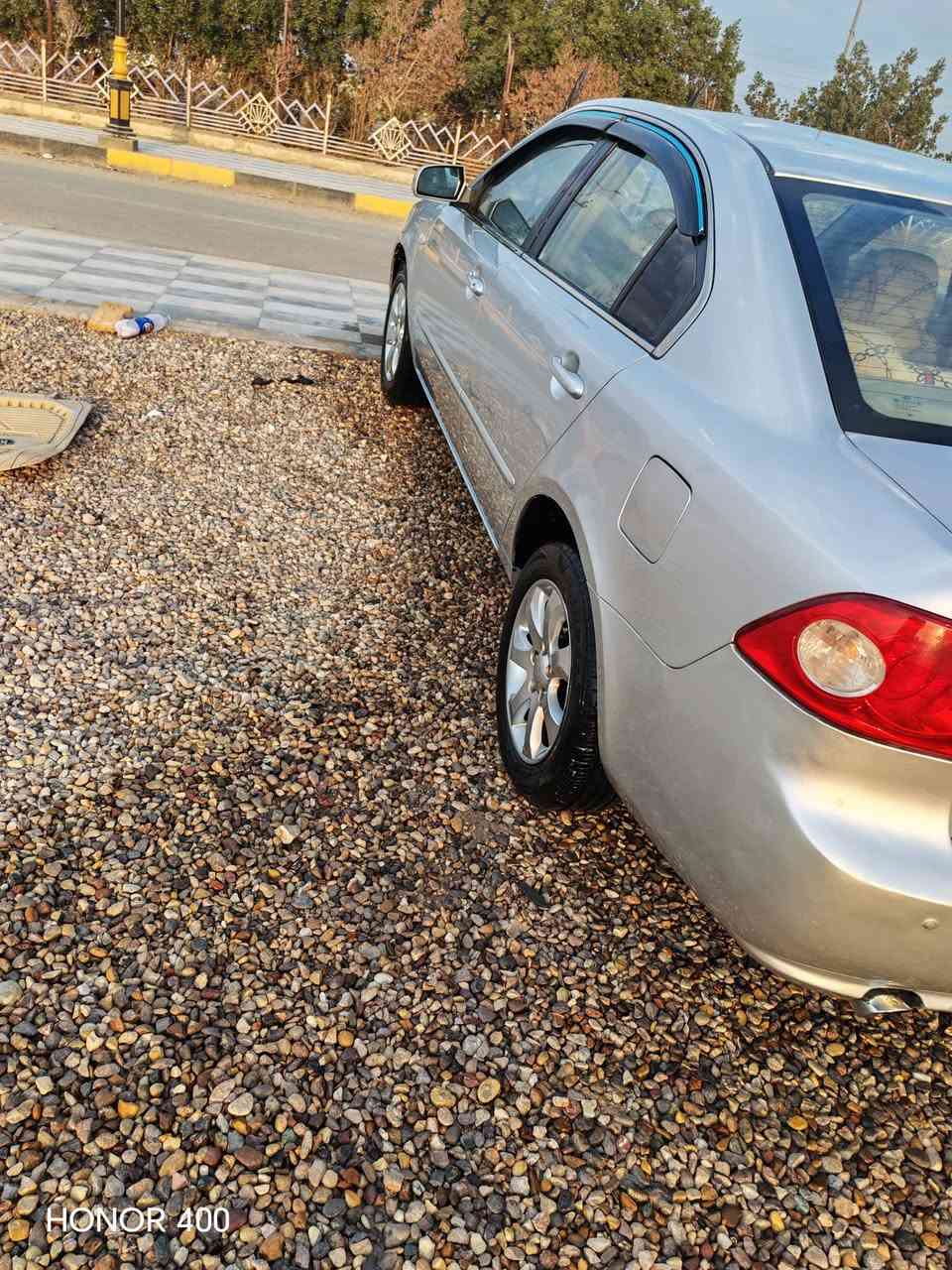 السلام عليكم اوبتما م ٢٠٠٨ رقم بغداد انكليزي بسمي مكفولة بيه بارد بالجاملغ الأمامي كد شبر باقي السياره مكفول محرك ٦ سلندر ٢٧٠٠ حداديه جديدة تبريد ثلج سيارة جاهزه السعر ١١٠ وبيه مجال للطيبين  اخوان المايشتري يندعيلنه بالرزق ***********
