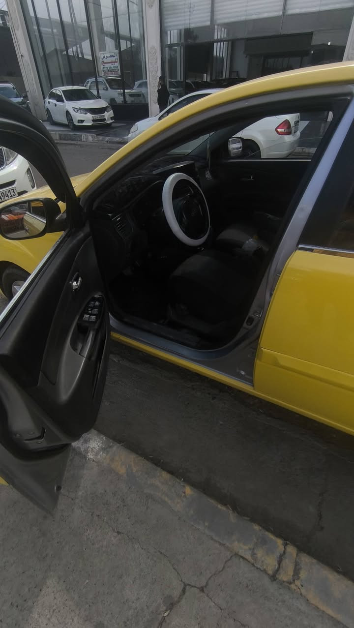 كيا ريو برايد موديل 2011 السعر 110 وبيها مجال الاتصال على الرقم ***********
