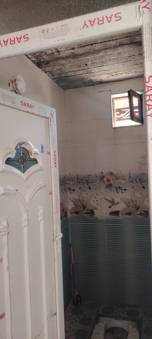 بيت للبيع مطلوب مبادره
المساحة: 220 متر 
📍 الموقع
 العنوان: الديوانية، حي الزهراء قرب المستوصف
 (طابقين) 
🏠 يتكون من  
 استقبال
 صالة جلوس عائلية عدد 2.
 مطبخ .
 اربع غرف نوم.
 مجمع صحي.داخلي وخارجي

السعر الكلي 160مليون مطلوب مبادره 80مليون

📞 للاستفسار 
أو الاتصال على الرقم: ‏
‪***********‬‏،،، ***********
