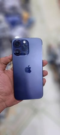 ايفون ١٤ برو ماكس • شاشة اصلية • بطارية ١٠٠