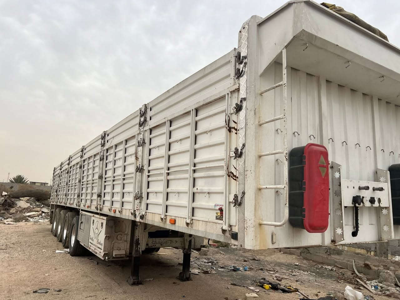 عربانه للبيع ‭0781 896 2564‬
