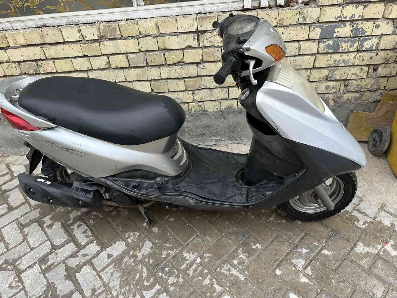 بريز نضافه مثل ما موضح بصور اي برغي ممفتوح بيها
مكفوله كفاله عامه السعر خاص واتساب *********** 
عنوان (مدينة الصدر)
