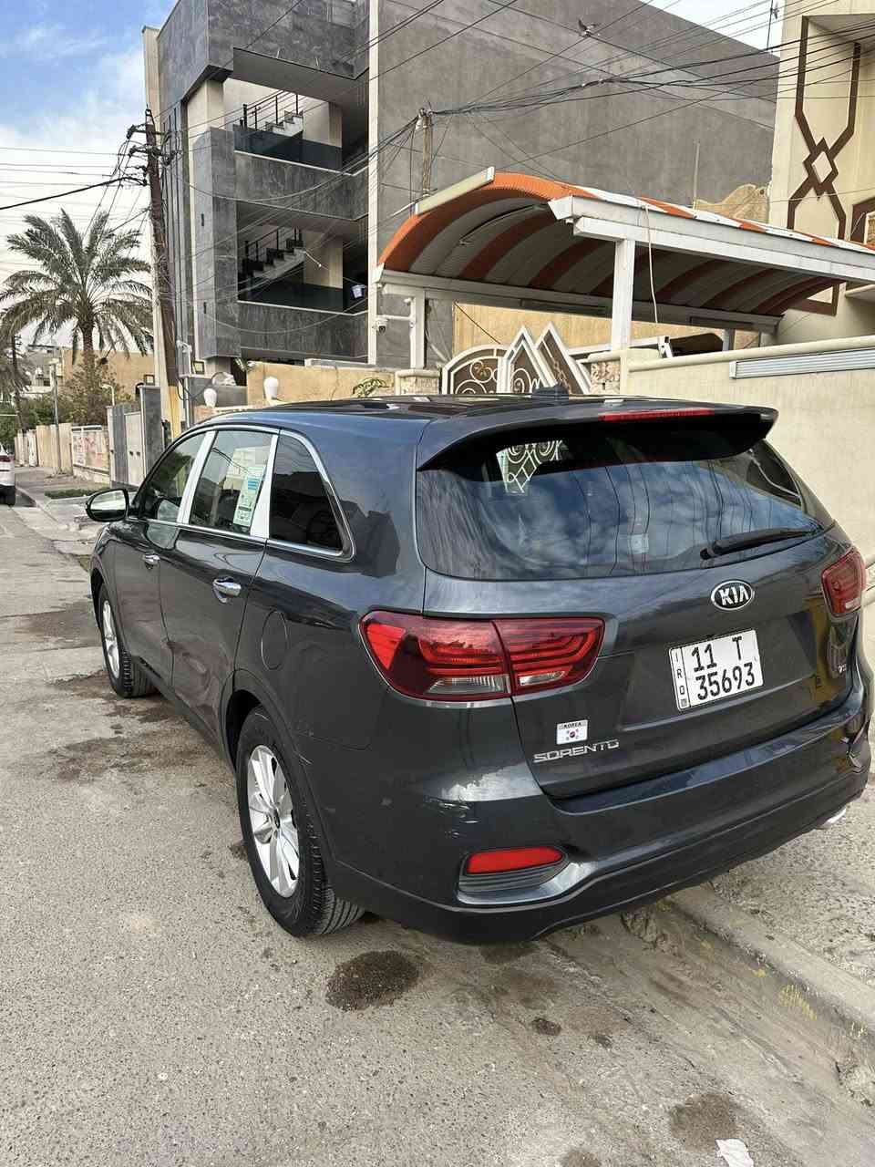 ‏سلام عليكم سورنتو  السعر         194 للبيع موديل 2020 ماشي 72,000 ميل السيارة Cin تيتال في أمريكا بدون حادث هنا بالعراق بها قطع صبغ شرين بارد مكينة ستة سلندر سبعة راكب جي بسمي تحويل ثاني يوم مكينة قير كفالة عامة سونار  مرفق في المنشور سيارة مال بيت وجاهتهمن جميع النواحي الهاتف *********** مكاني بغداد حي الجامعة نفق الشرطة حي حطين مجاور سمير القصاب وكل الهلا بيكم
