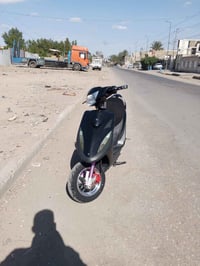 دراجا ماكس البيع دراجا كاملة نقص بس بريك خلفي كلهة تشتغل عنواني بغداد ...