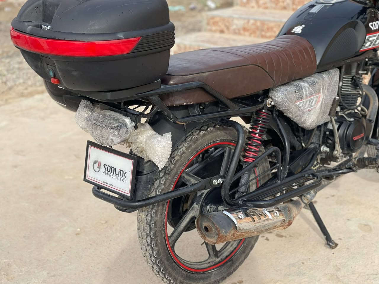 دايوان سونك موديل ٢٠٢٤ الماطور على وضع الشركة جدا نضيف كما موضح في الصور
السعر المطلوب مليون ٢٥٠ وبي مجال للشراي
***********
